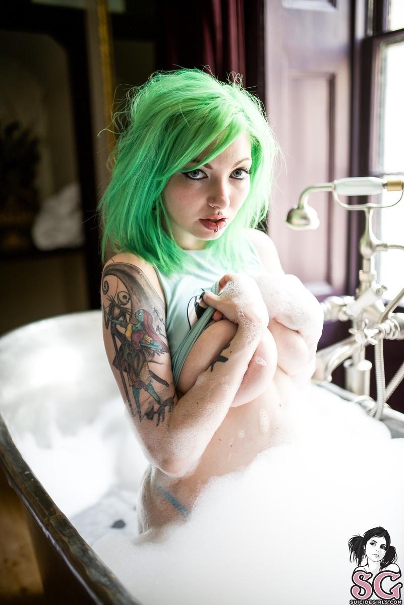 nayru-bubblebeam-21.jpg