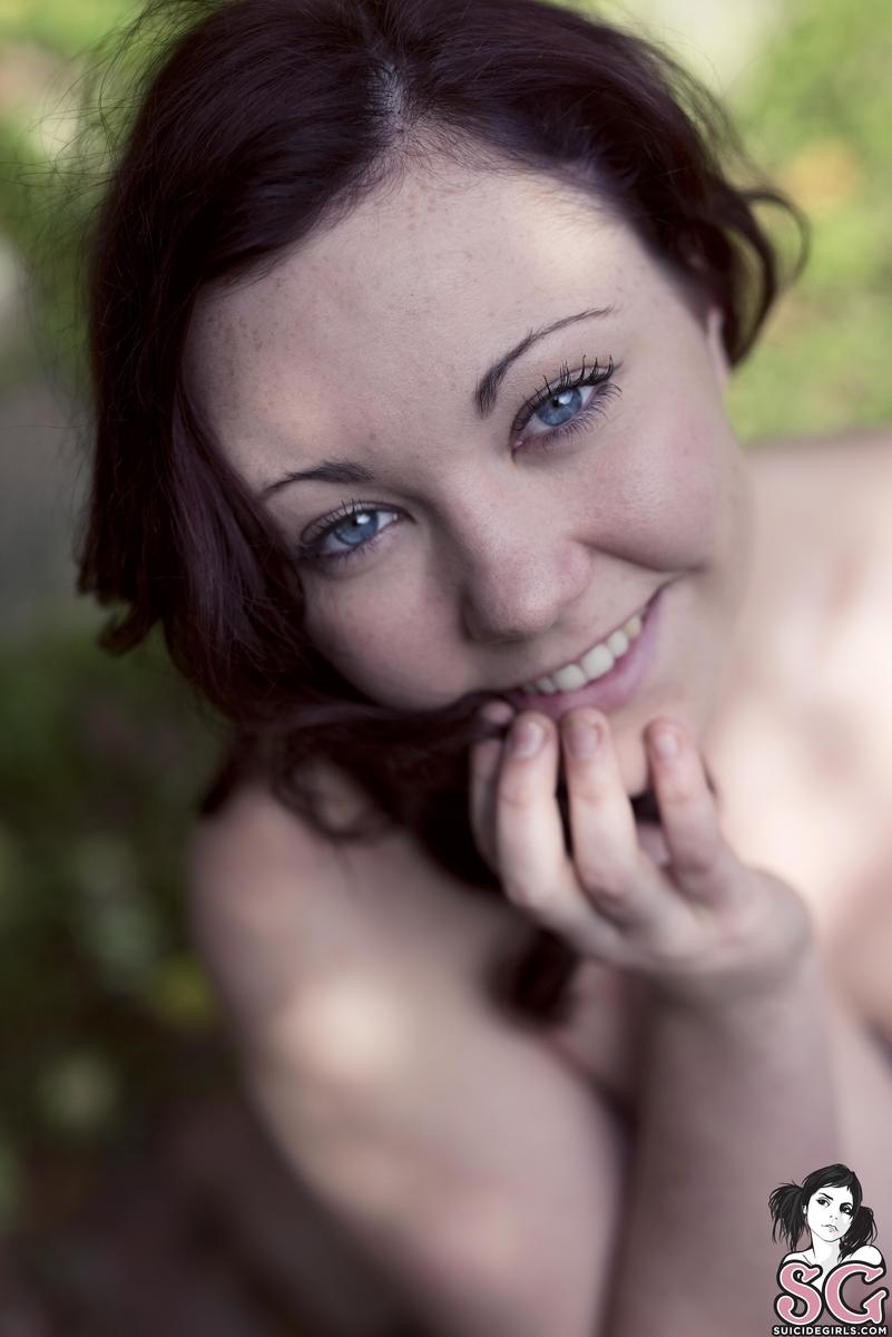 lillymaee-gardenofeden-39.jpg