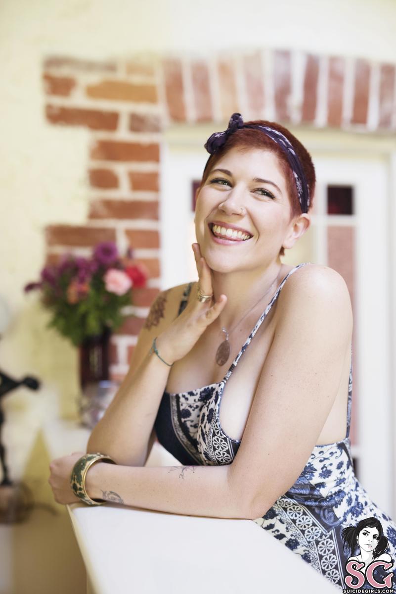 sunflower-letthemeatcake-11.jpg