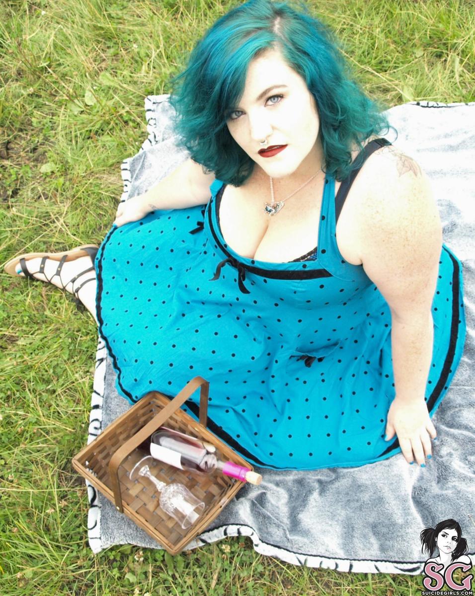 azuredoll-wonderland-05.jpg