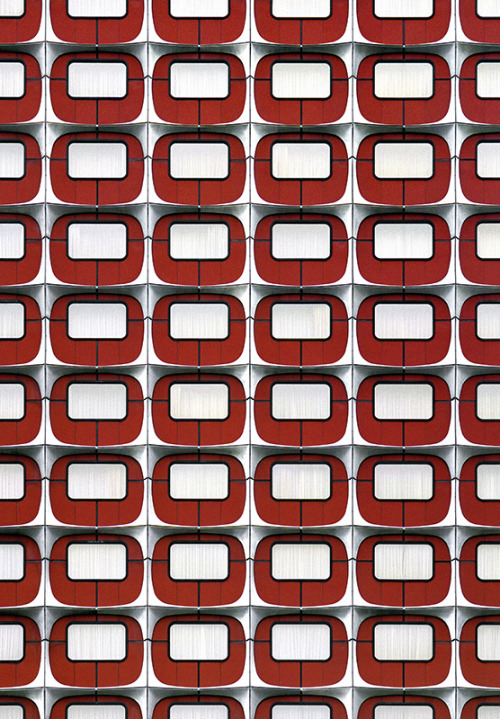 binary.jpeg