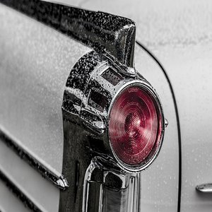 rsz_1car-1859759_640.jpg