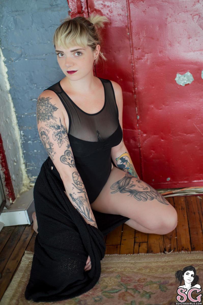 skylan-sheer-03.jpg