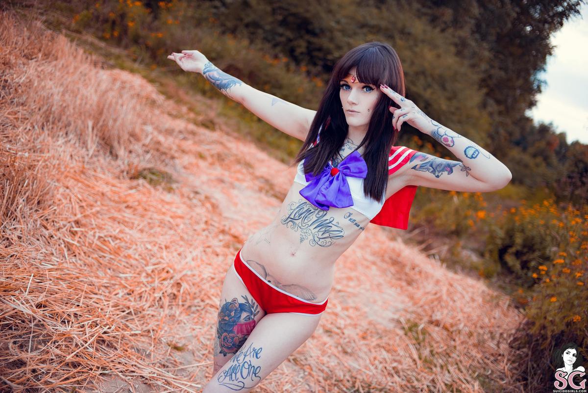 evevalentine-sailormarsfightsforyou-05.jpg