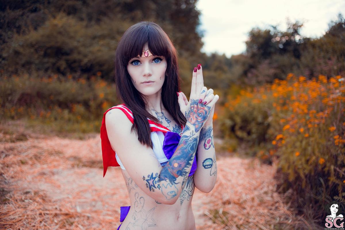 evevalentine-sailormarsfightsforyou-11.jpg