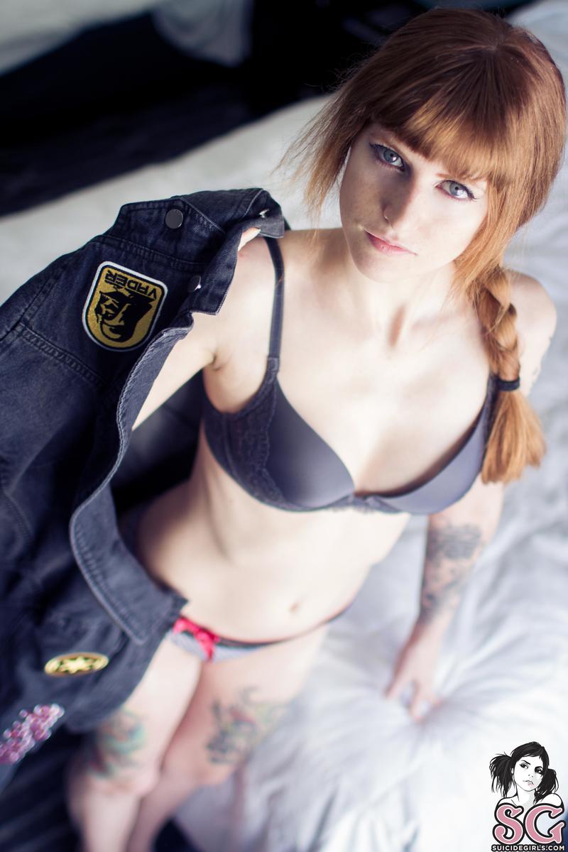 marajade-darkside-05.jpg