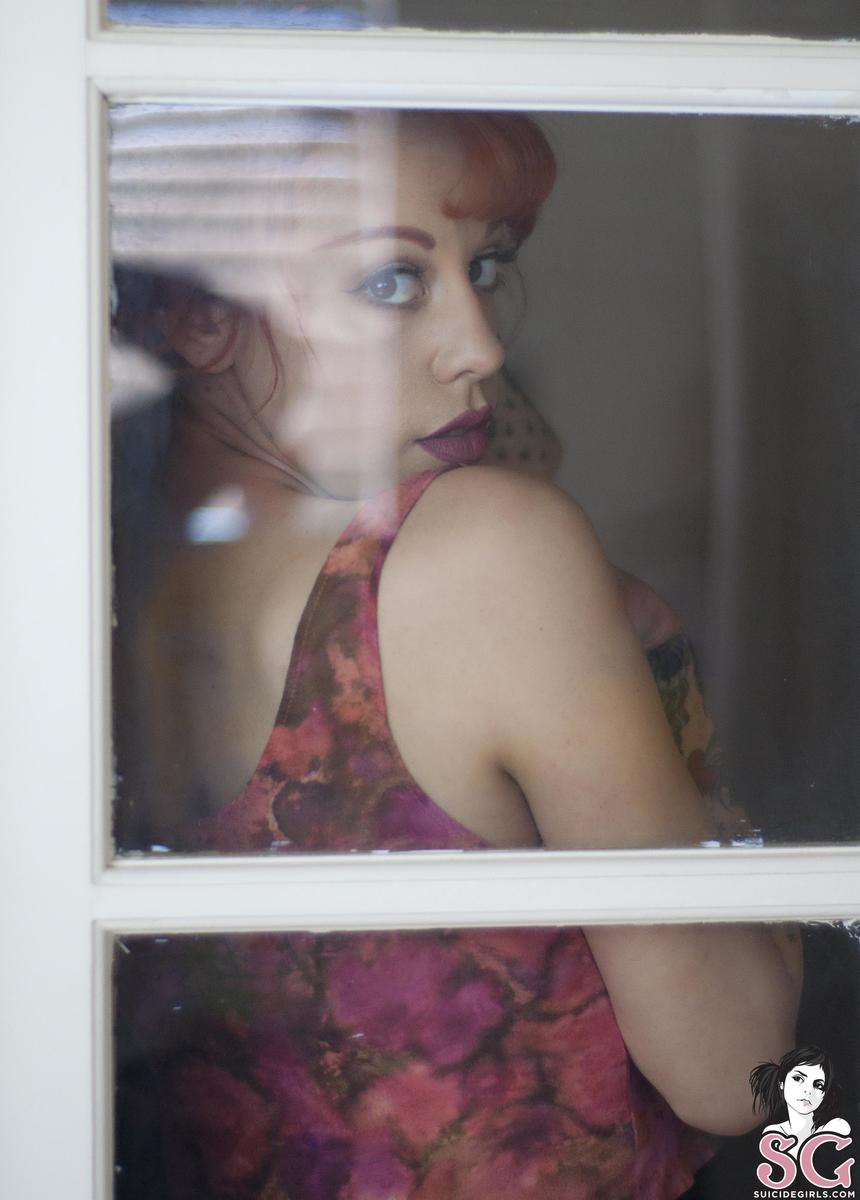 leemalee-catchmeinthelight-03.jpg