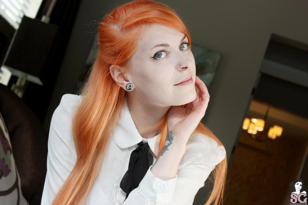 lilymai-zeotrope-03.jpg