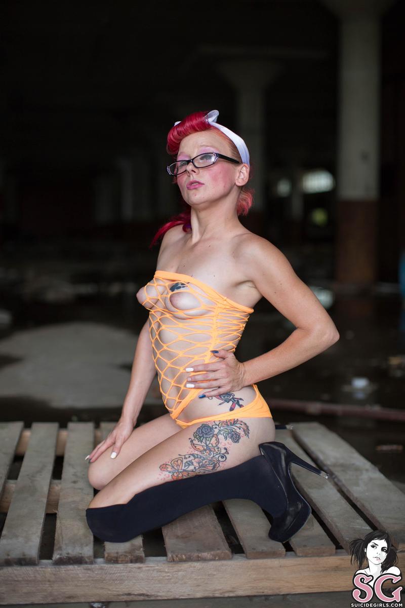 misskellielynnbelle-warehouse69wherehouse69-21.jpg
