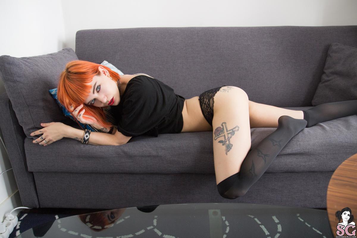 aprilaurenz-papertiger-07.jpg