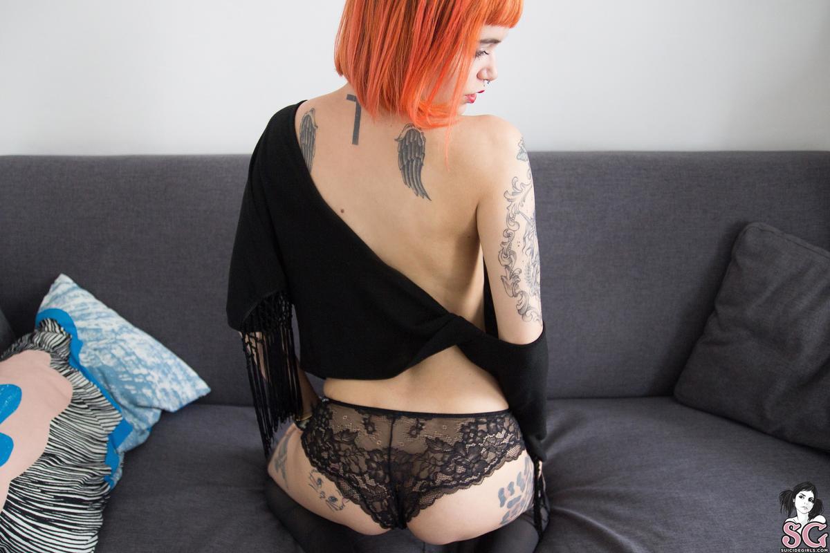 aprilaurenz-papertiger-17.jpg