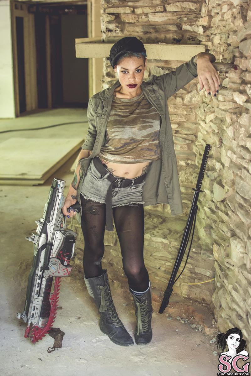 sarcelle-surrender-01.jpg