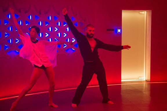 ex-machina-Oscar-Isaac.jpg