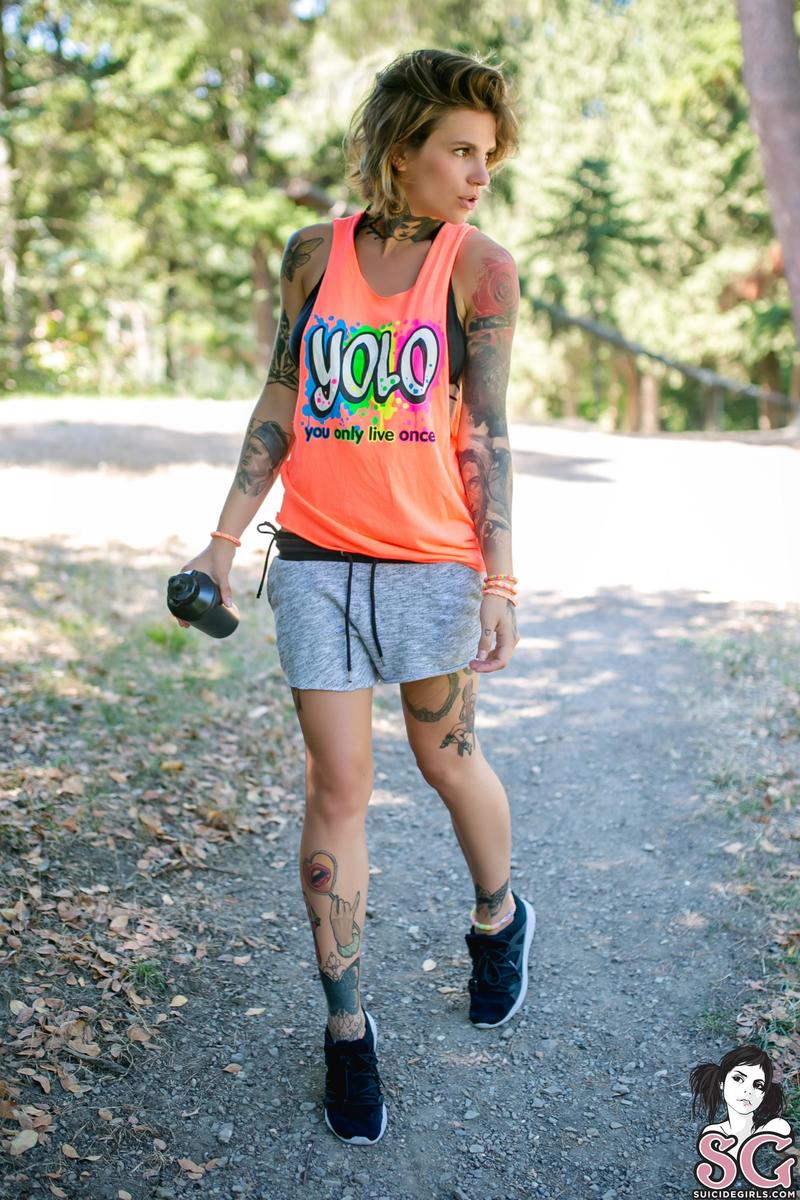 kruttova-runbabyrun-01.jpg