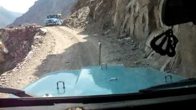 random_1486167775.jpg