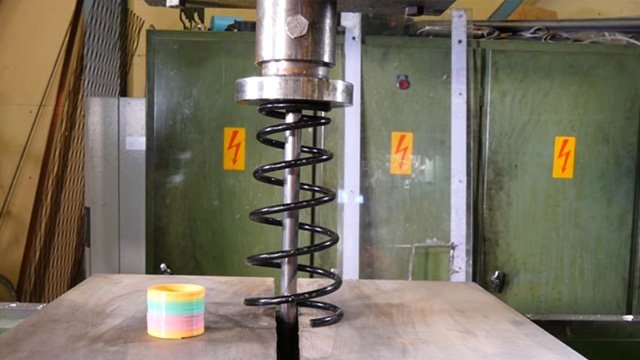 random_1486305799.jpg