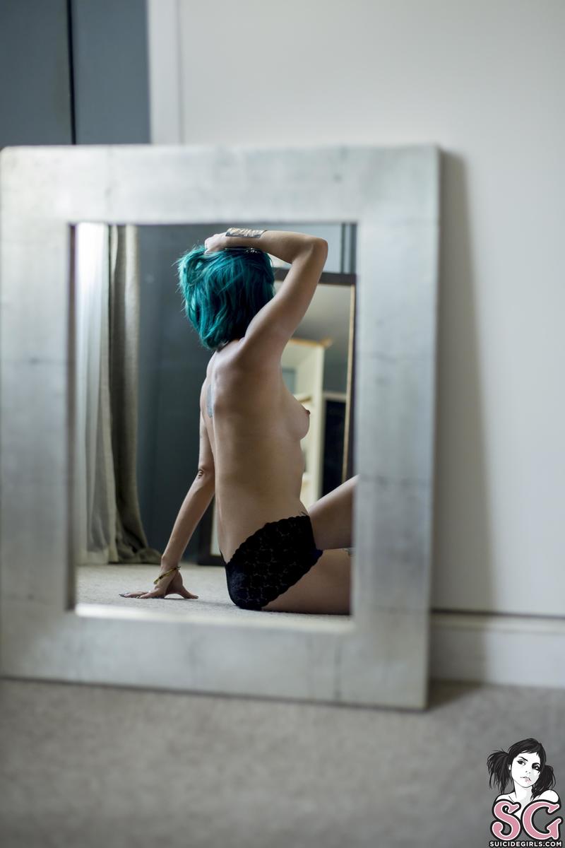 renyvause-renycide-31.jpg