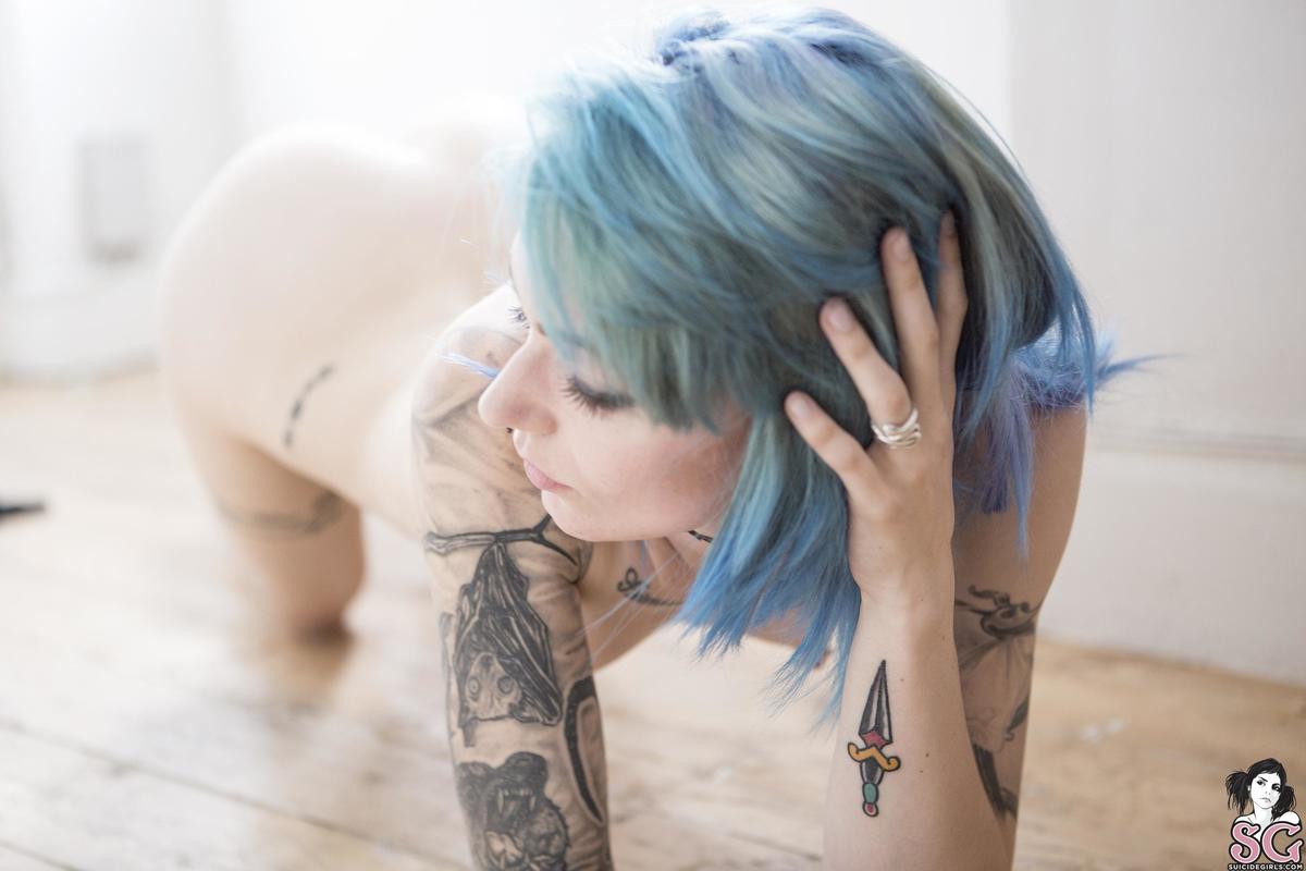 luciferskitt3n-lookingatyou-41.jpg
