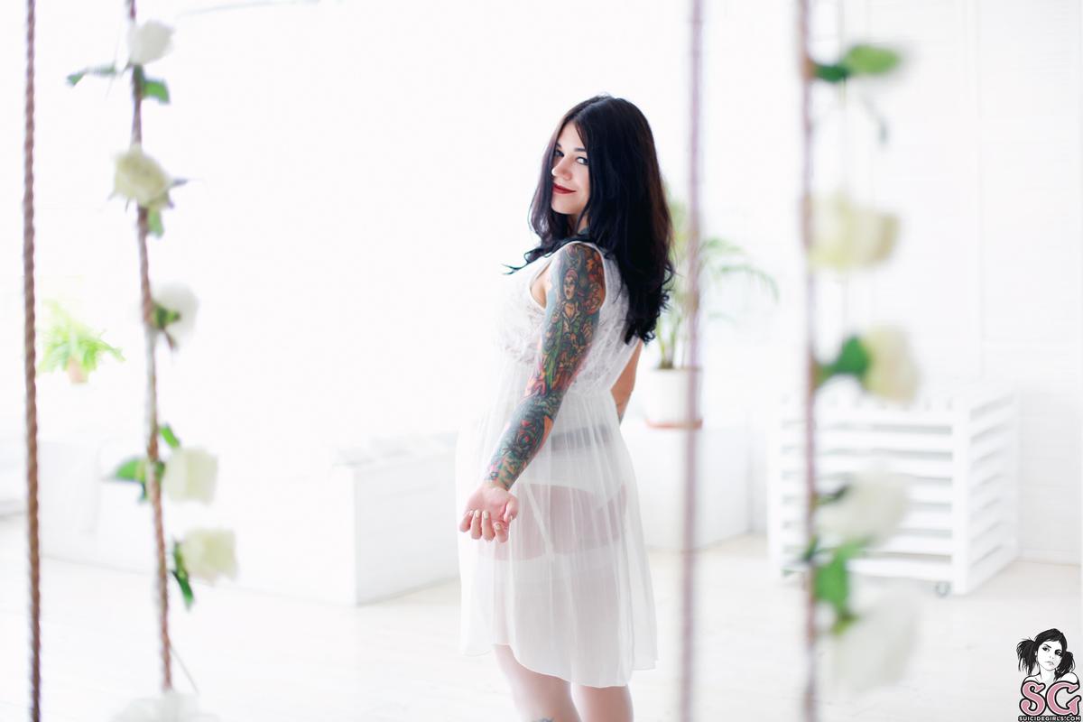 evakatz-silence-03.jpg