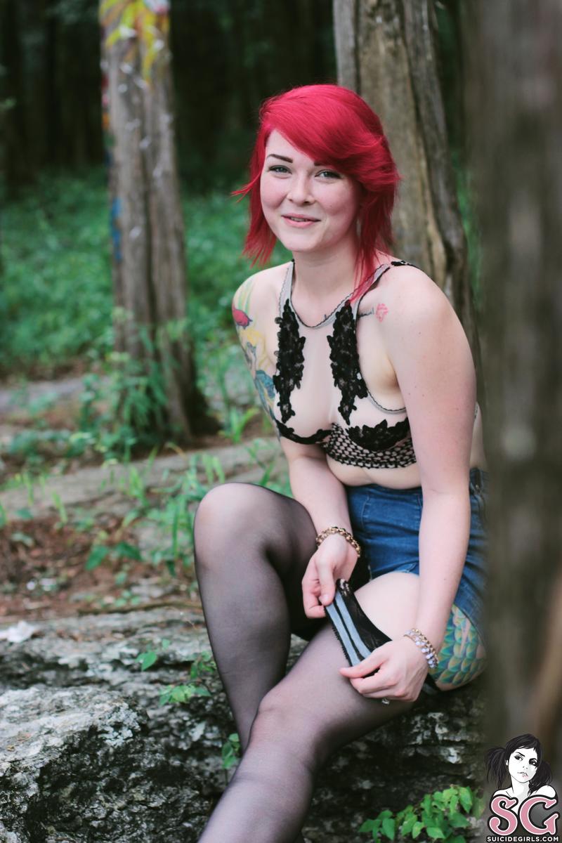 vintagemermaid-thescarlettone-05.jpg