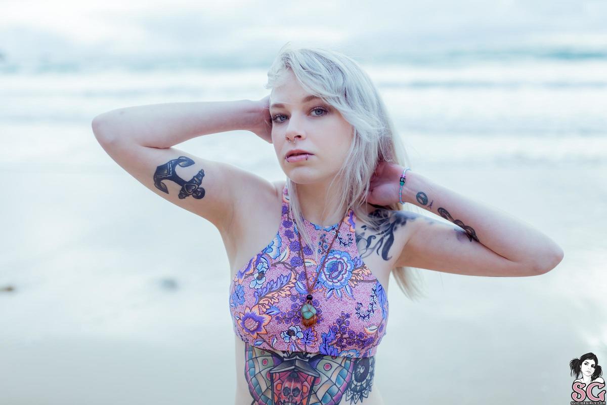 tonks-moonchild-01.jpg