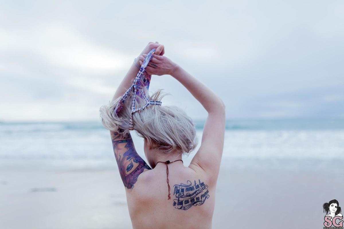 tonks-moonchild-15.jpg