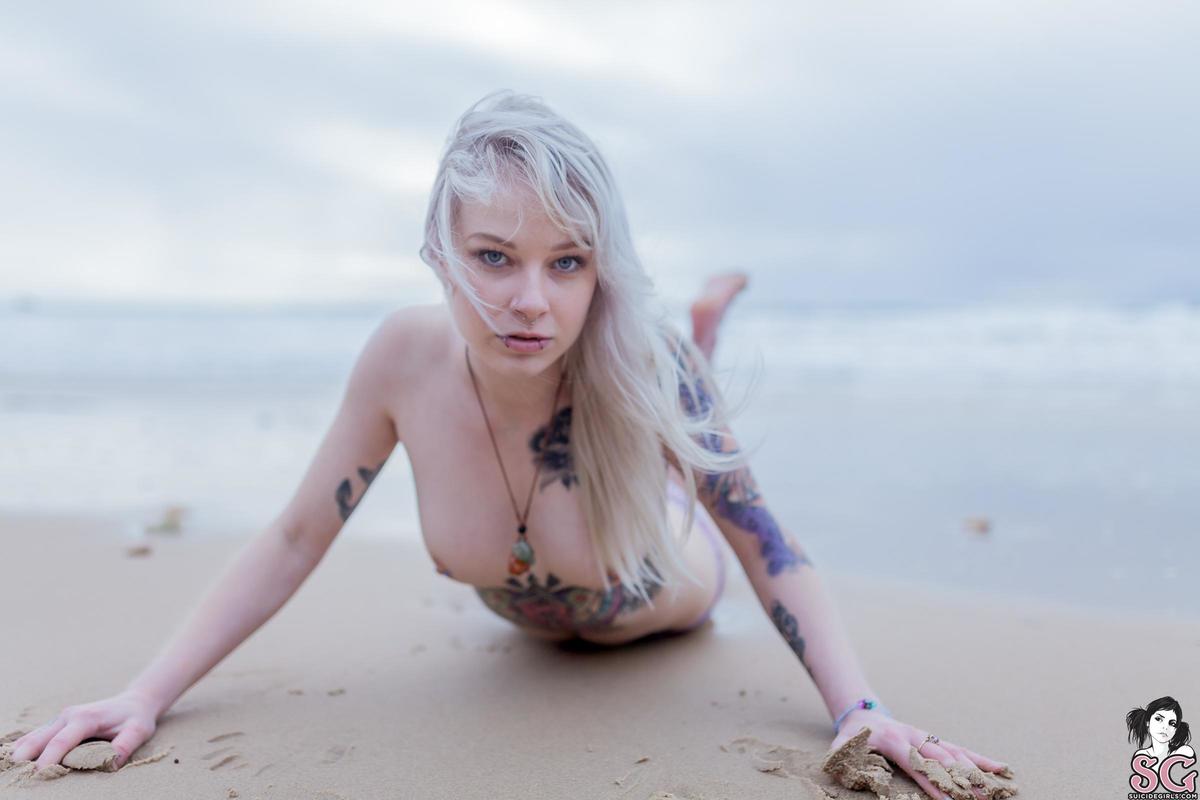 tonks-moonchild-25.jpg
