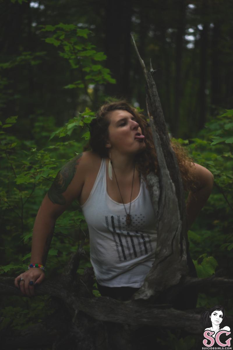 queenofchaos-wheremyspiritgoestoheal-09.jpg