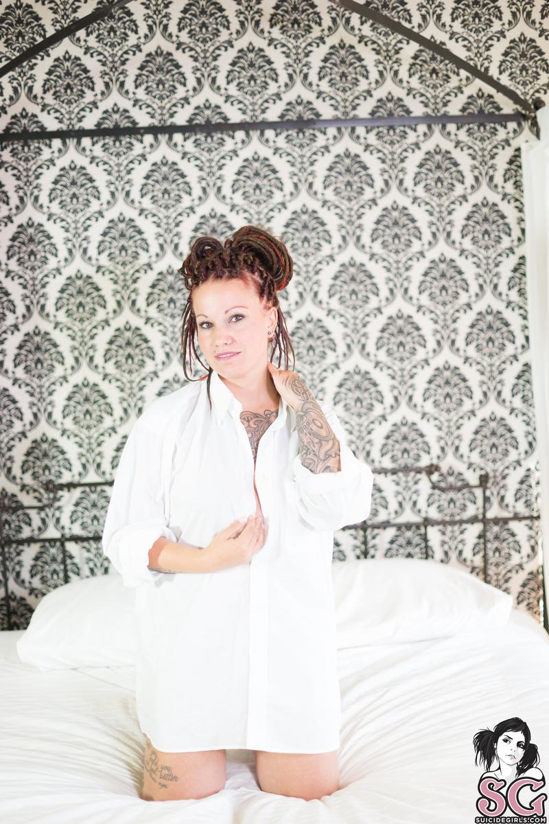 missvickz-bedroomsecrets-03.jpg