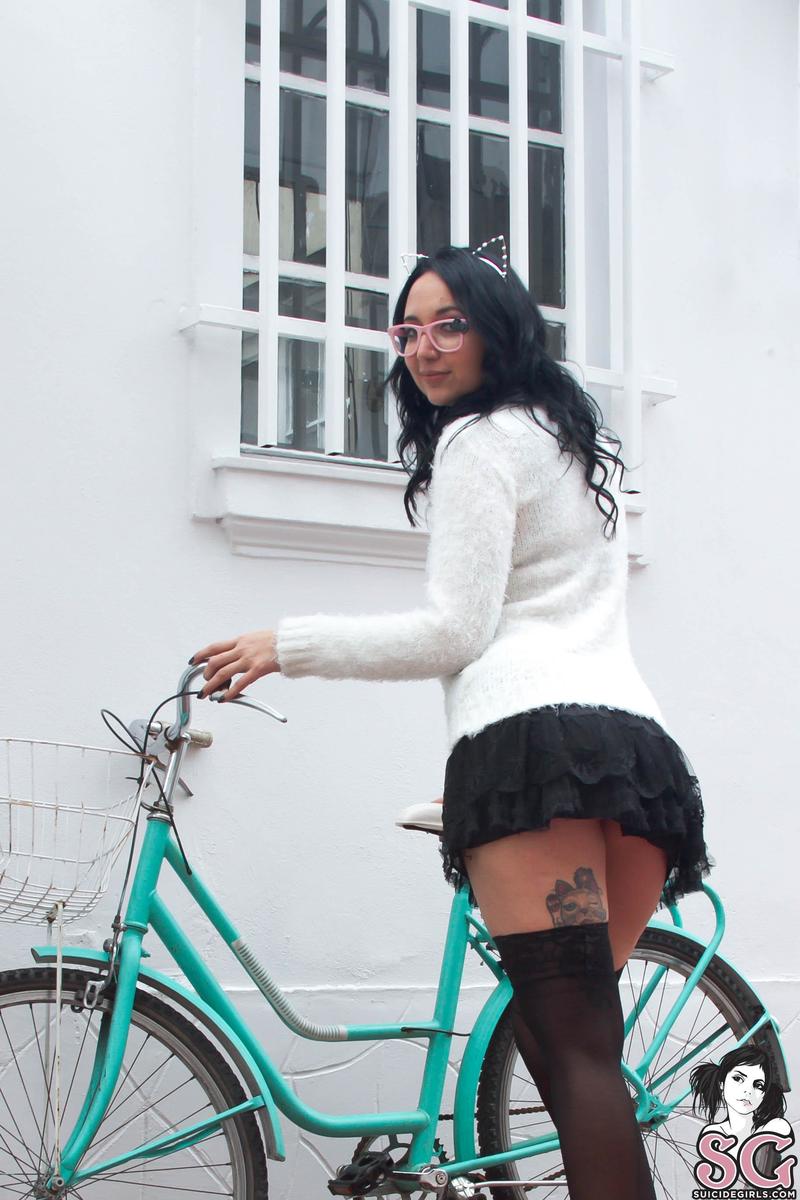 ulrika-fluorescentadolescent-03.jpg