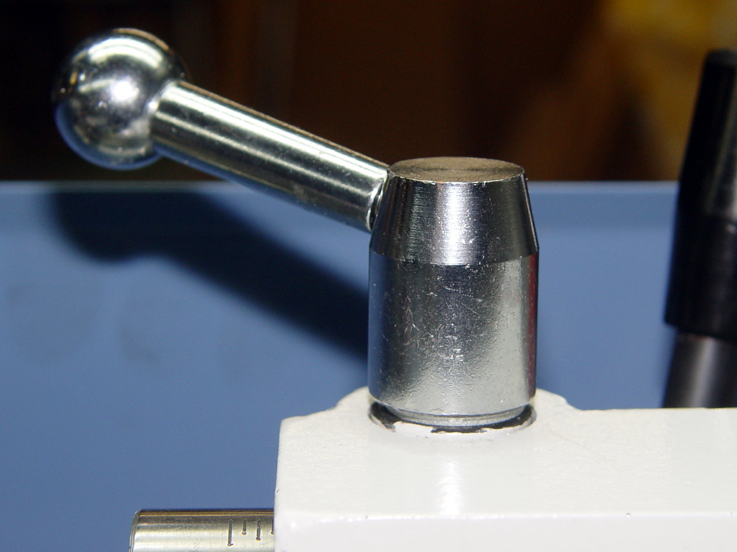 Tailstock ram lock
