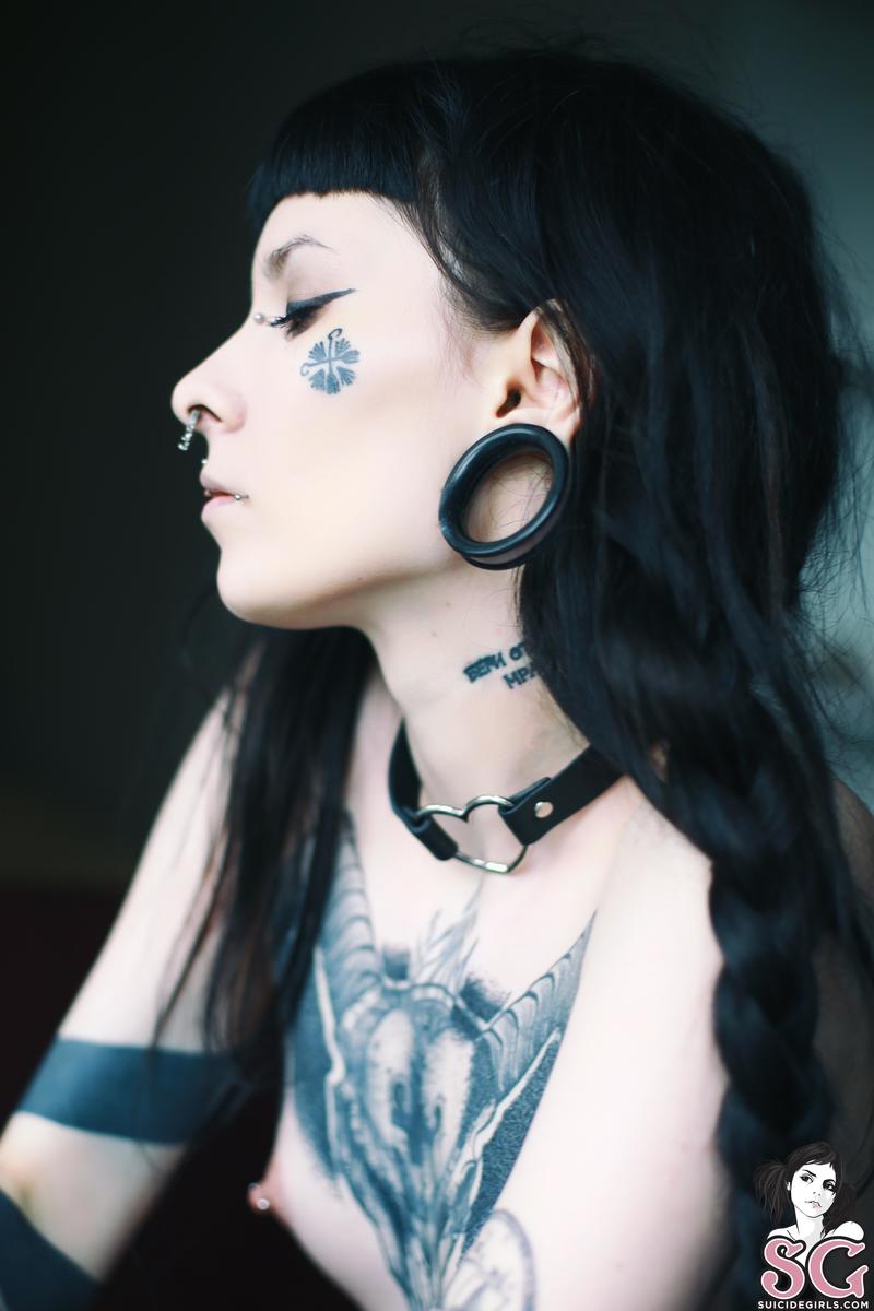 marseline-gentleblack-19.jpg