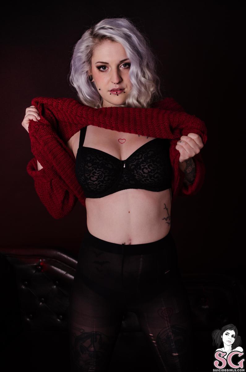 corvx-firstdate-15.jpg