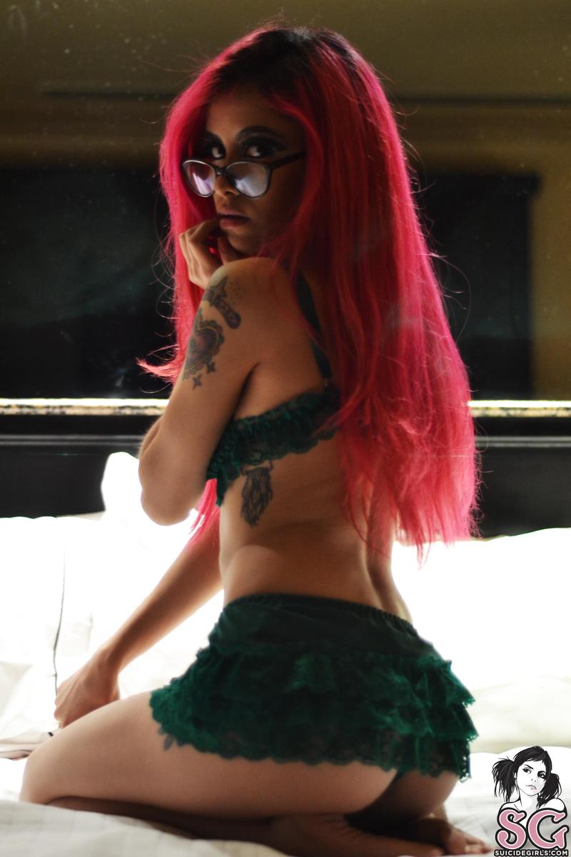littlesatan-poisonivy-03.jpg