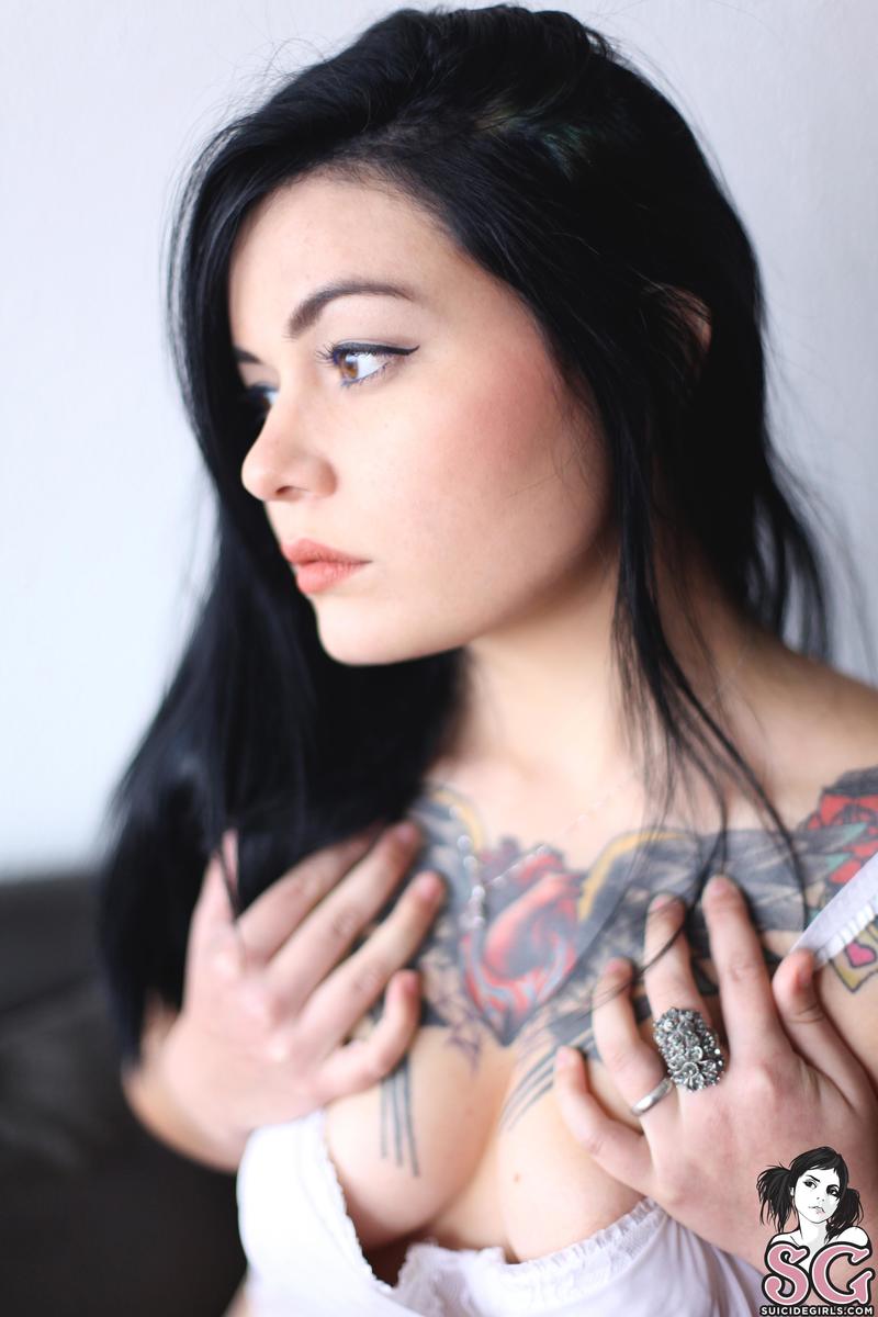 arkhaam-canibeyourcompany-09.jpg