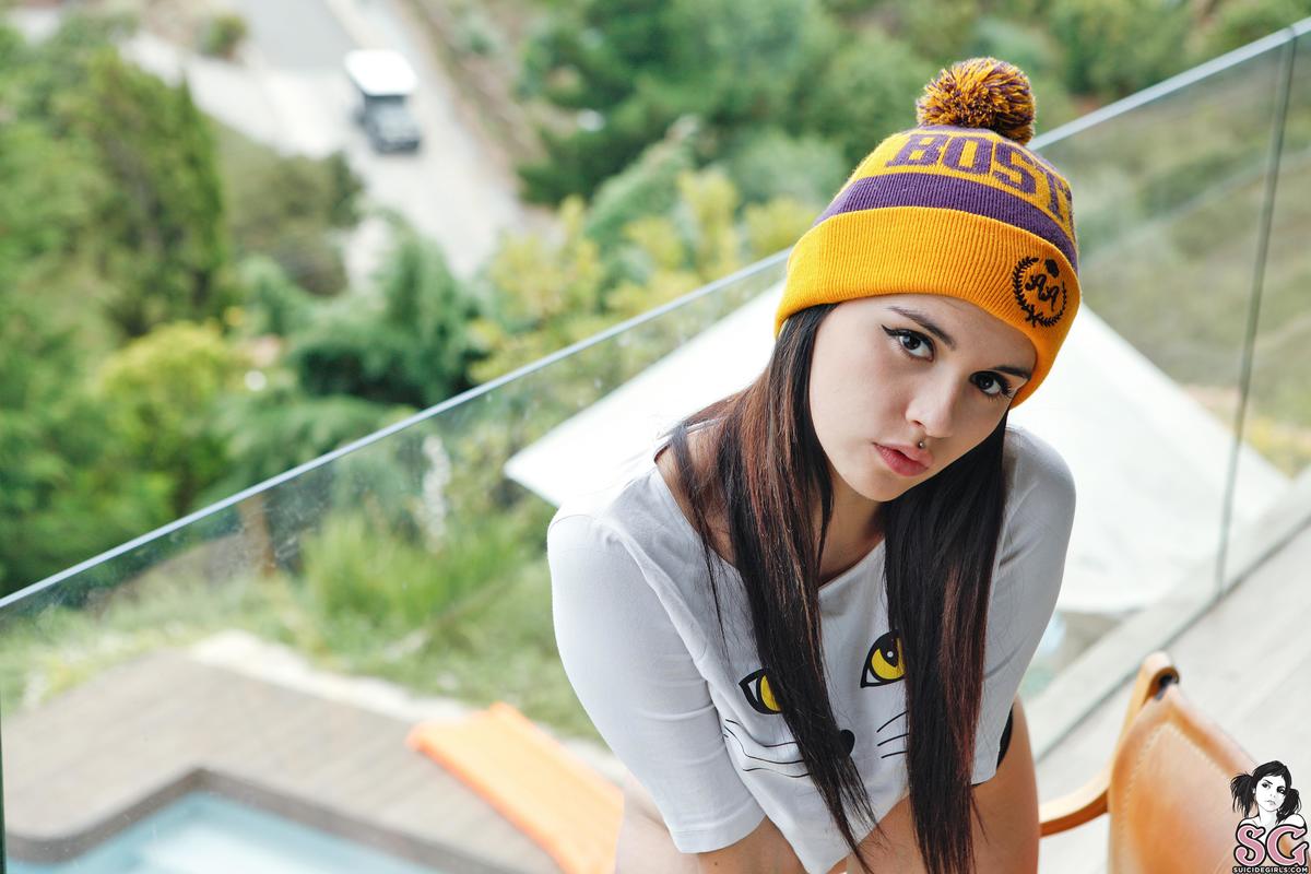 almendra-bostonraider-05.jpg