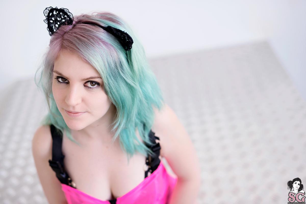 madteaparty-industrialkitten-01.jpg