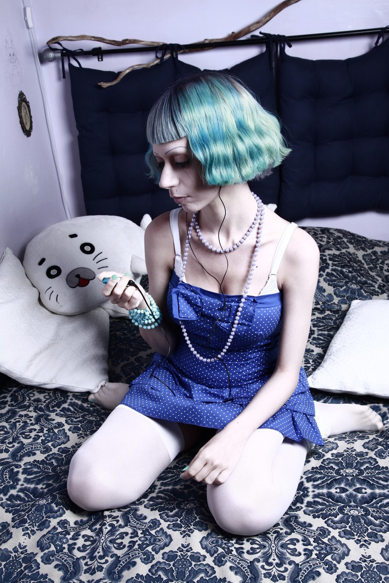 kloe-dreamingmilord-01.jpg