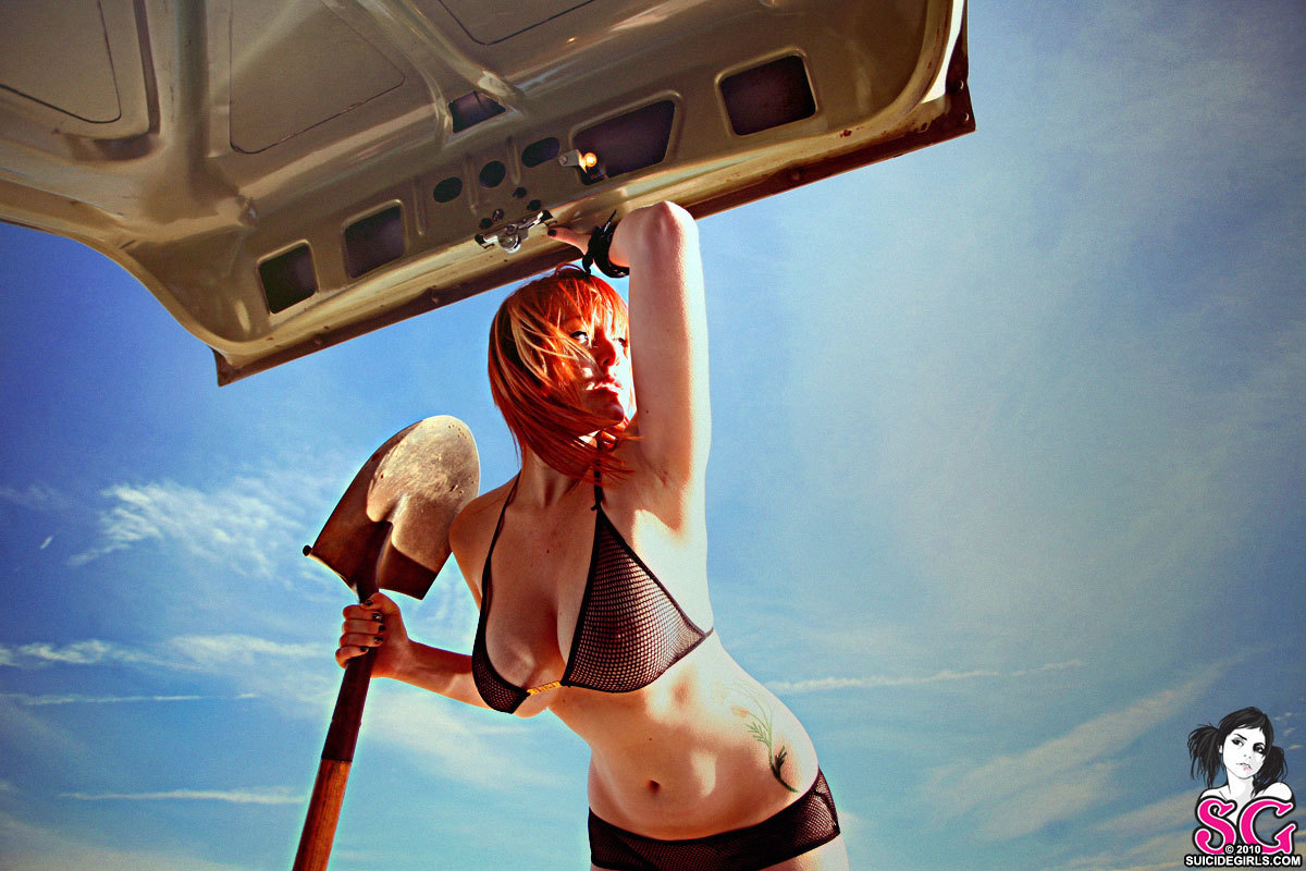 moxi-revenge-13.jpg