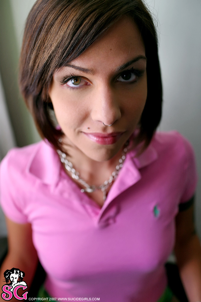 dominica-preppy-01.jpg