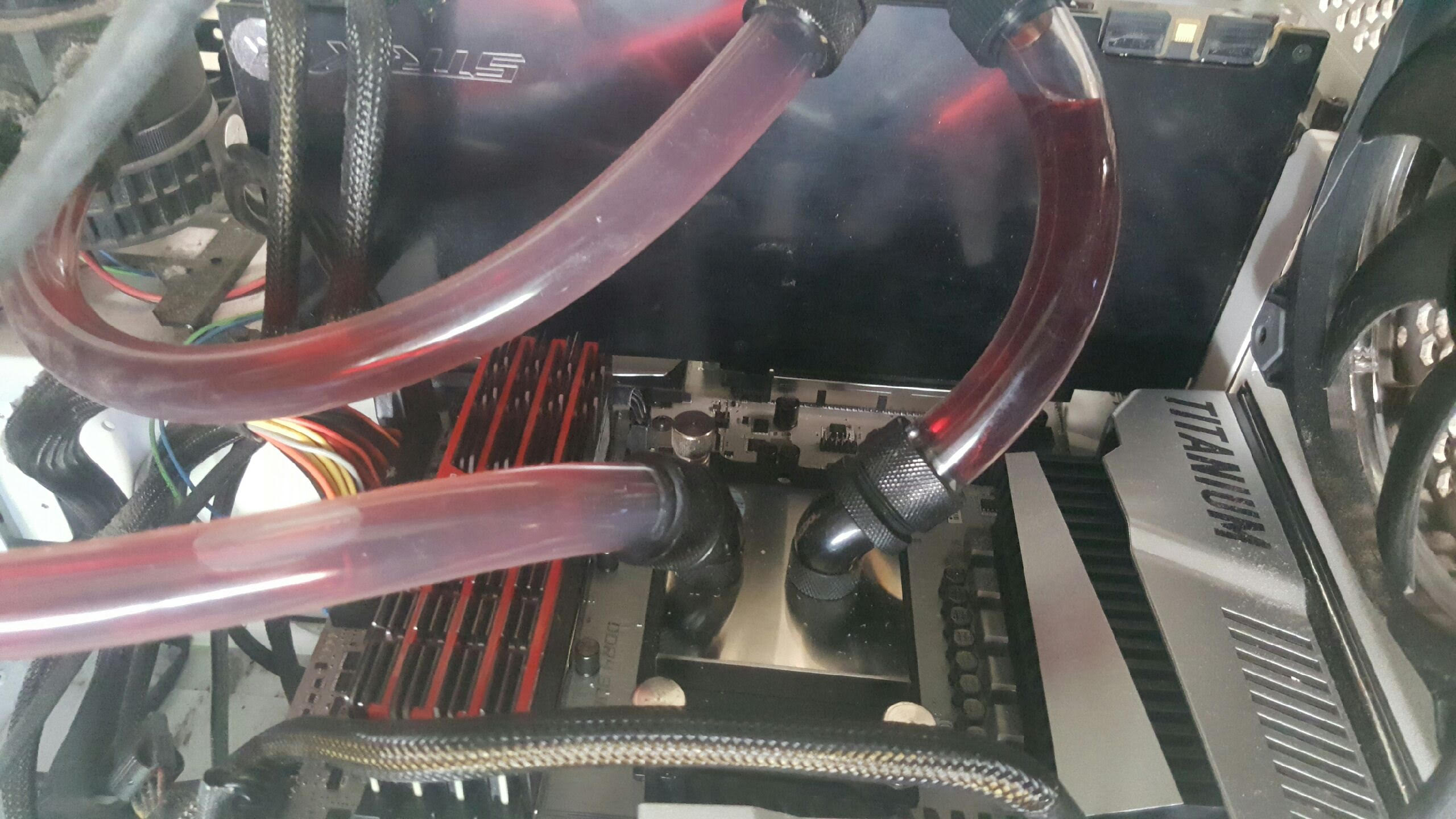 amd.jpg