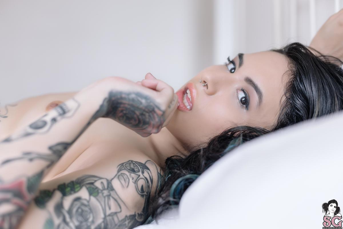 pisces-lovemeharder-31.jpg