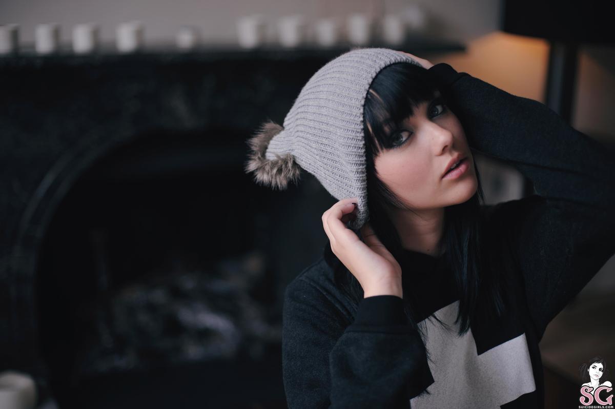 mel-darker-03.jpg