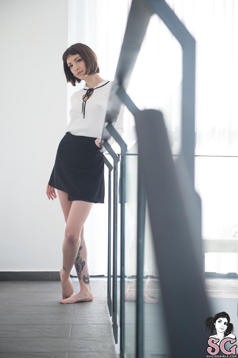 missfernandez-stairwaytoheaven-01.jpg