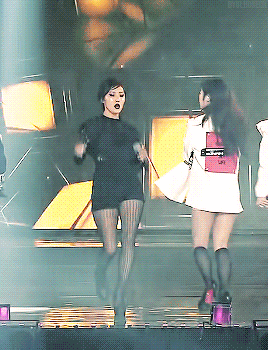 hwasa.gif