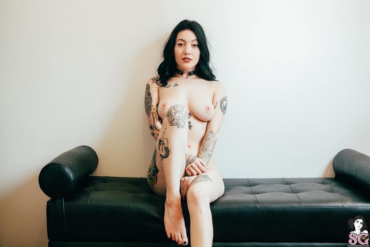 kaarla-youresodarkbabe-41.jpg
