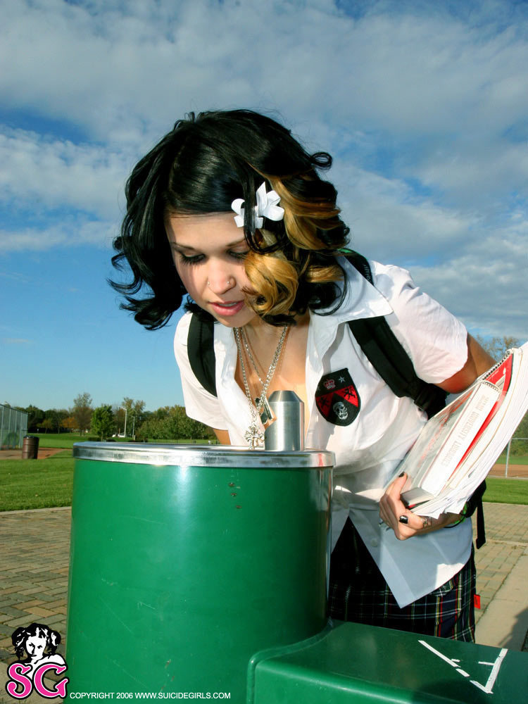 bully-schooled-01.jpg