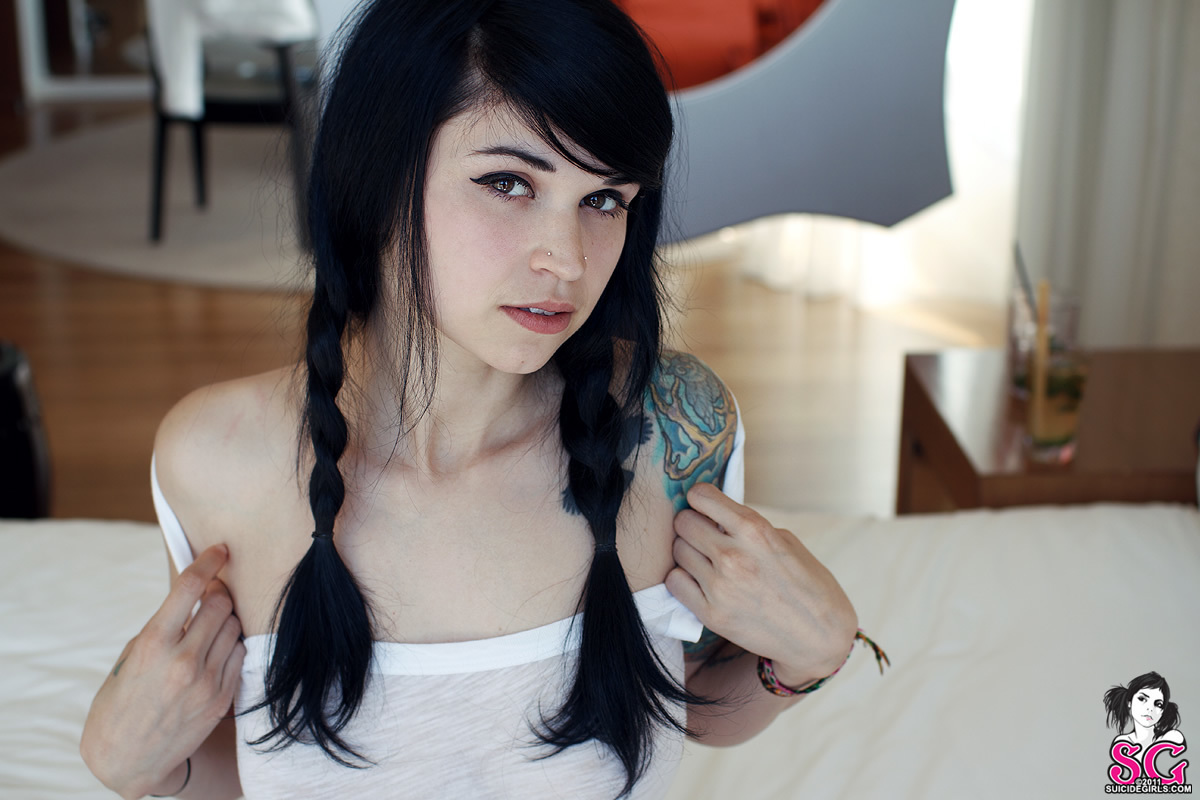 bully-worththepain-31.jpg