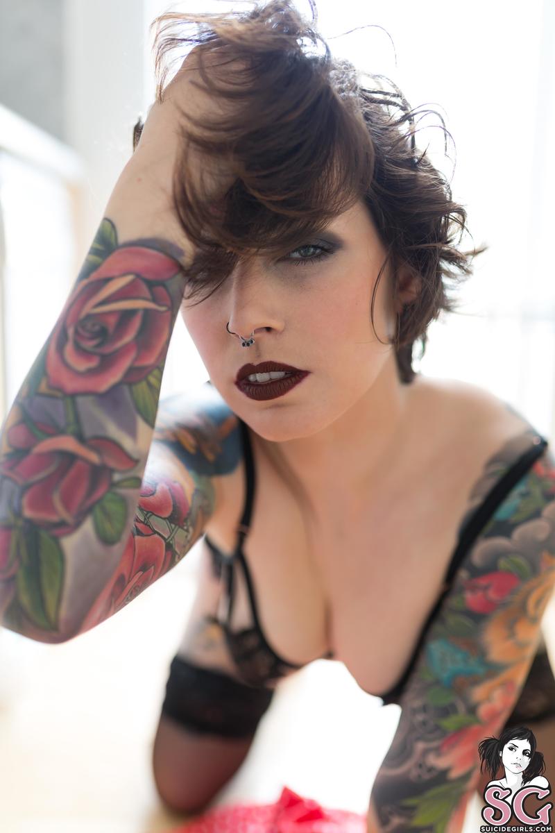 samthepixie-hungryeyes-15.jpg