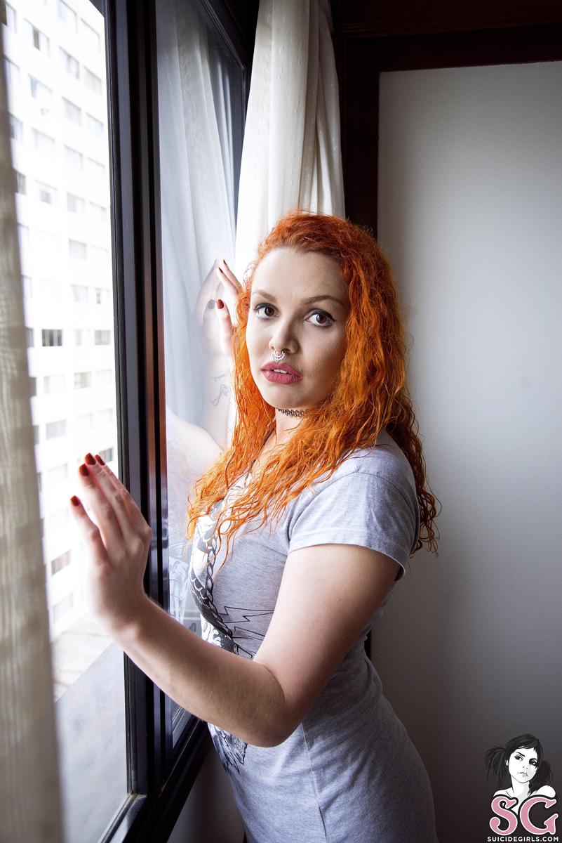 carolla-welcometomyroom-05.jpg